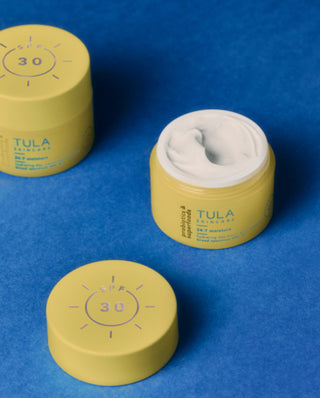 24-7 Moisture SPF
hydrating day cream with sunscreen broad spectrum SPF 30