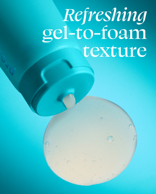 Blue gel-to-foam product with text on a blue background with text that reads "Refreshing gel-to-foam texture"
